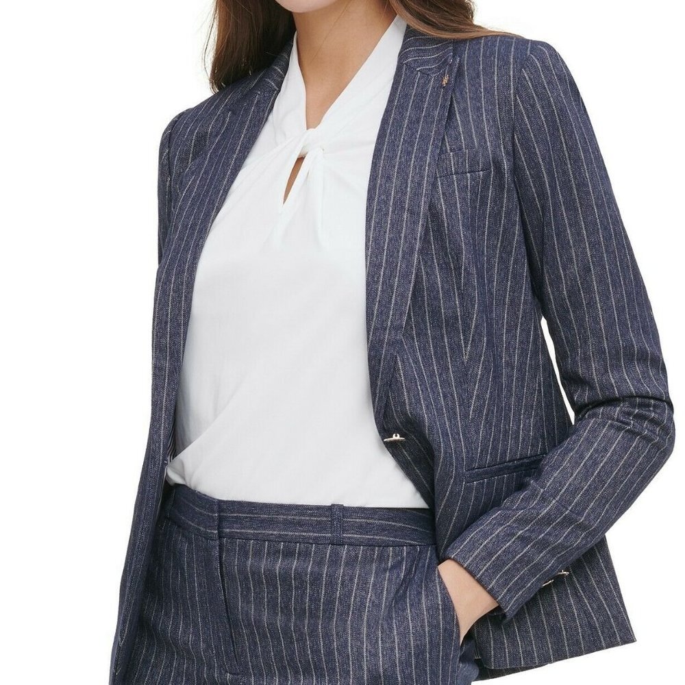 Tommy Hilfiger Pinstripe Peak-Lapel Blazer